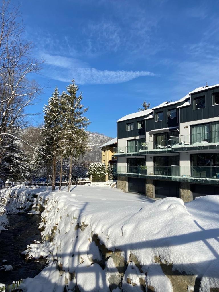 Kaskada Apartments & Sauna Na Wylacznosc シュチルク エクステリア 写真